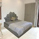Saket 54 - A Bed & Breakfast